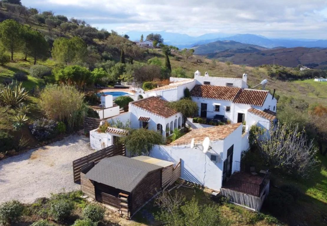 Looking for a Retreat Location in Spain